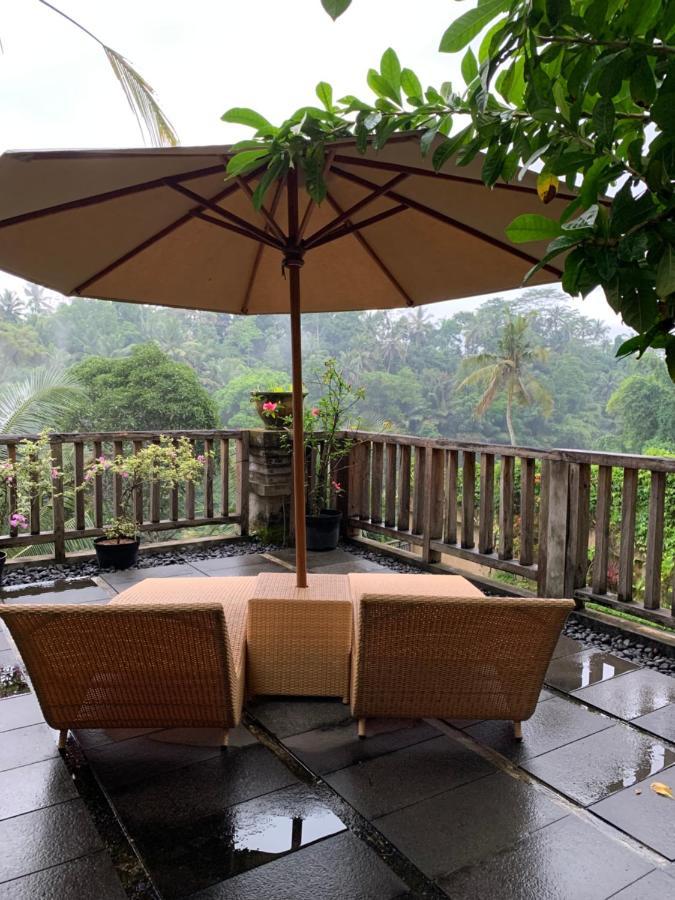 Ubud Paras Villa Экстерьер фото
