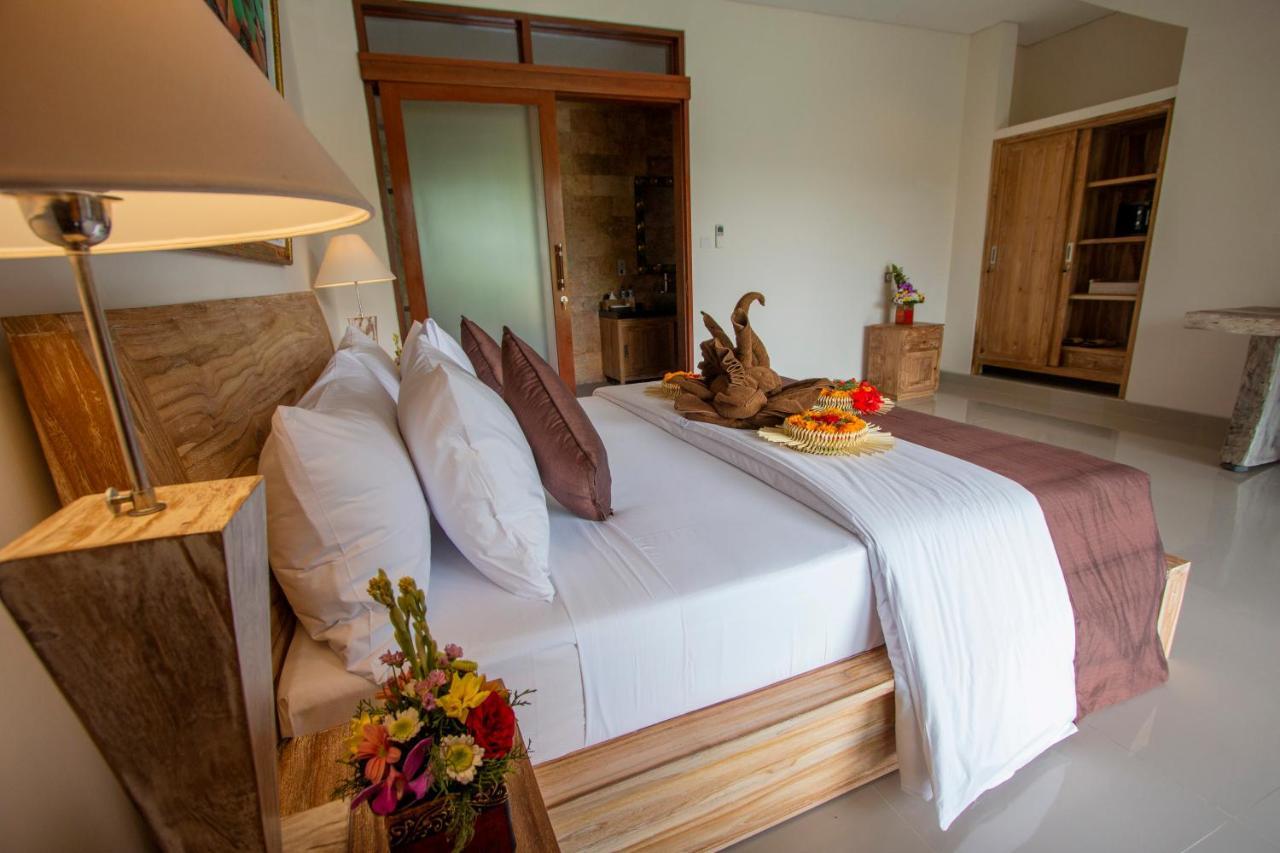 Ubud Paras Villa Экстерьер фото